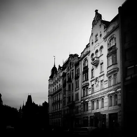 فندق Riverside